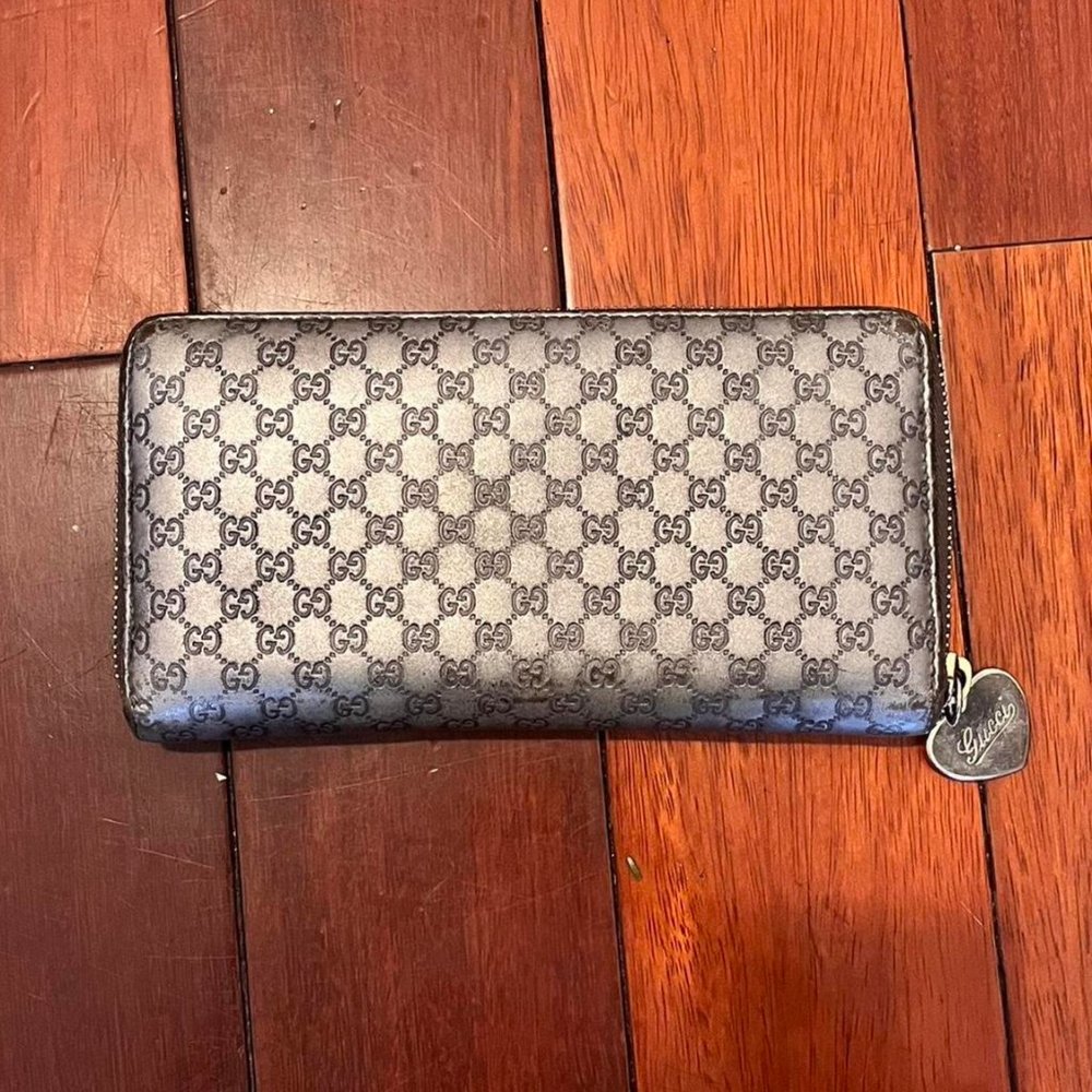 VINTAGE Y2K 2000s ERA GUCCI LEATHER WALLET